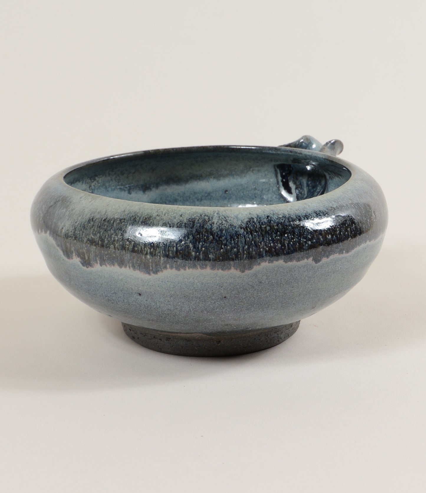 Spouted Bowl